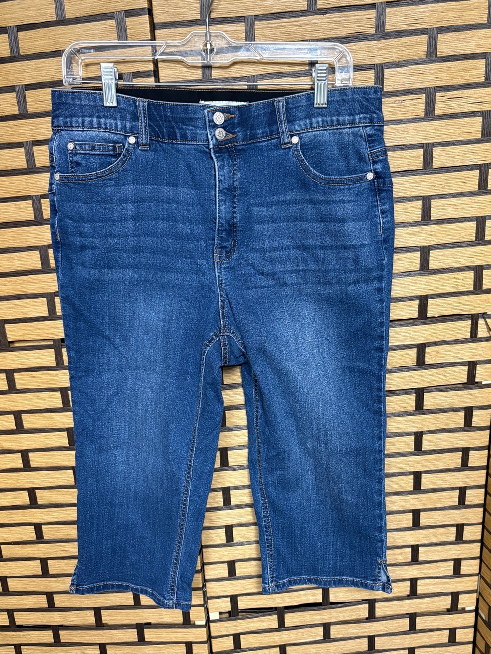 Cato high rise classic fit Jean crops size 14